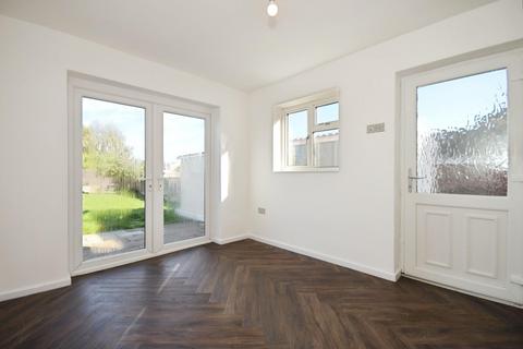 3 bedroom semi-detached house for sale, Hucknall Avenue, Ashgate, Chesterfield, S40 4BZ