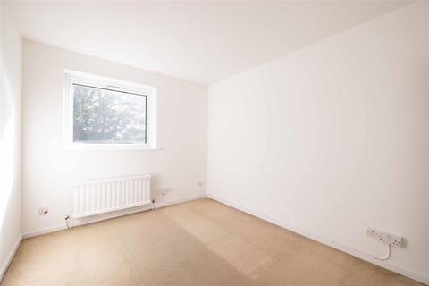 3 bedroom maisonette for sale, Rectory Close, Windsor
