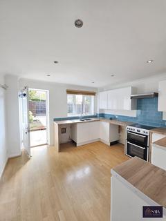 undefined, Rifle Way, Farnborough GU14
