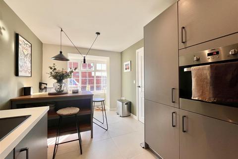 3 bedroom detached house for sale, Edith Sykes Drive, Crossgates, Leeds