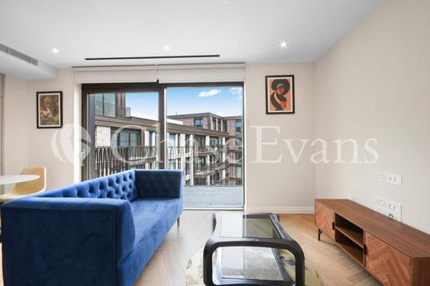 Studio to rent, Michael Road, Kings Road Park, Fulham, London, SW6