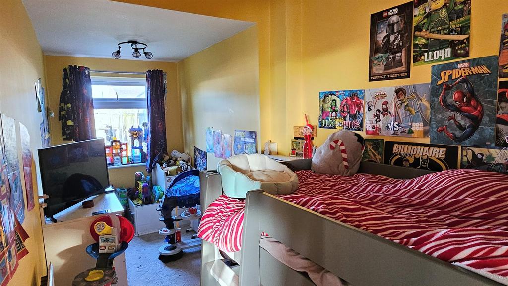 Bedroom 2.jpg