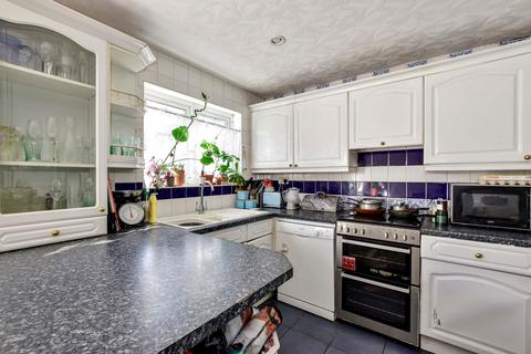 3 bedroom end of terrace house for sale, The Garth, Abbots Langley, WD5