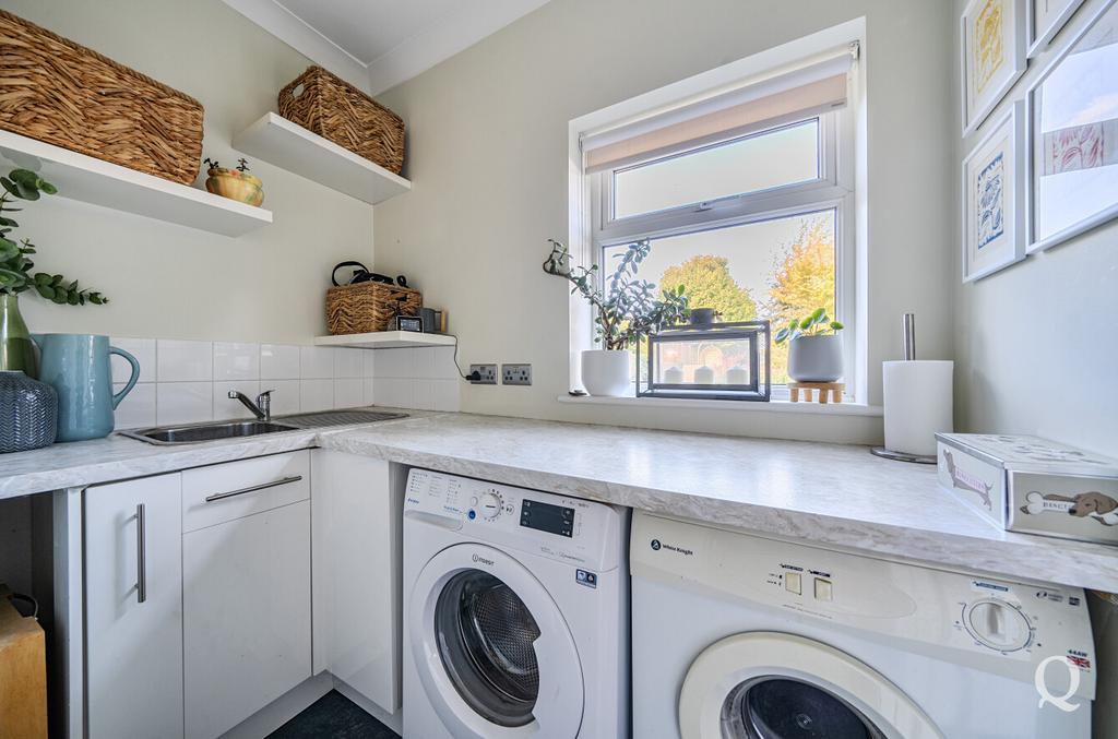 C526369c-9fc0-4ac...