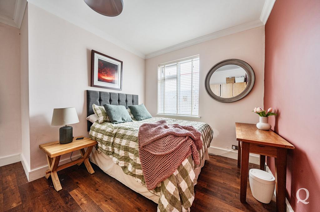 1f90c5ad-0a4a-4da...