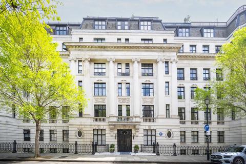 2 bedroom flat for sale, Mansfield Street, Marylebone, London, W1G