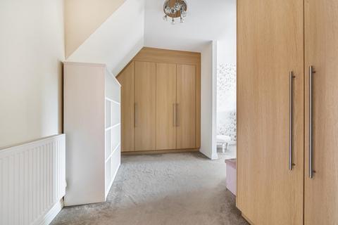 15 Inglis Way, London, NW7 1FJ