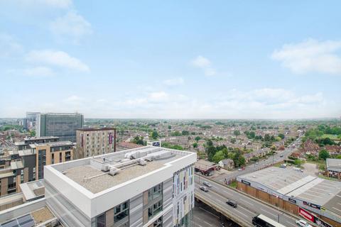 Ealing Road, Brentford, TW8