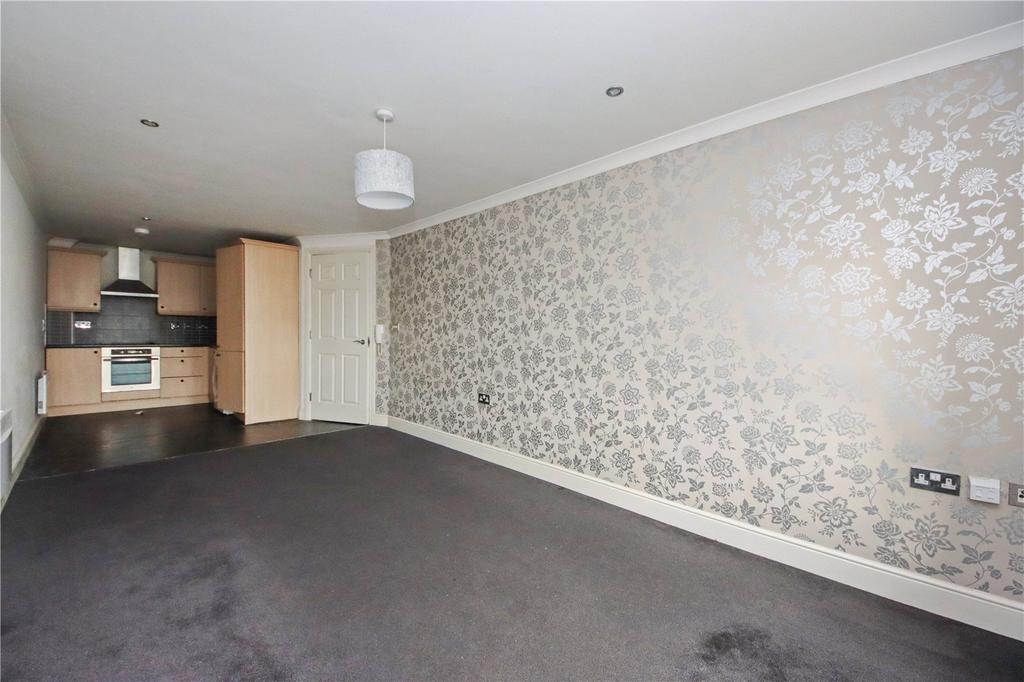 Lounge/Kitchen Area