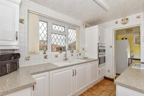 undefined, Vauxhall Crescent, Snodland ME6