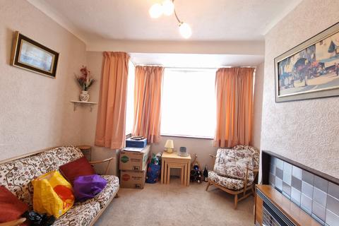 3 bedroom semi-detached house for sale, Wood End Gardens, Northolt
