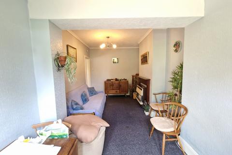 3 bedroom semi-detached house for sale, Wood End Gardens, Northolt