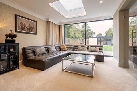 5 bedroom detached house for sale, Astley Drive, Whitley Lodge