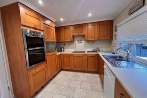 undefined, Holly Lodge, Lower Kingswood KT20