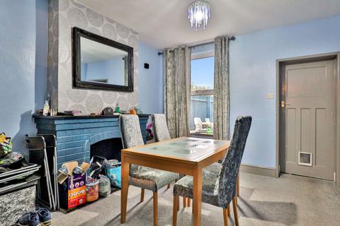 3 bedroom semi-detached house for sale, Hatherley Road, Gloucester GL1