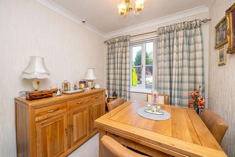 5 Beechurst Gardens, Albrighton, Wolverhampton, WV7 3LT