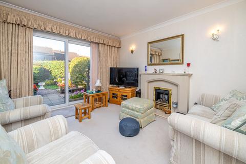 5 Beechurst Gardens, Albrighton, Wolverhampton, WV7 3LT