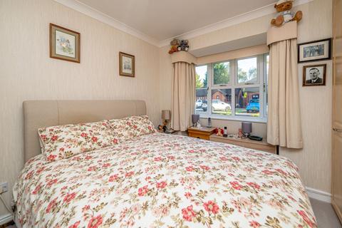 5 Beechurst Gardens, Albrighton, Wolverhampton, WV7 3LT