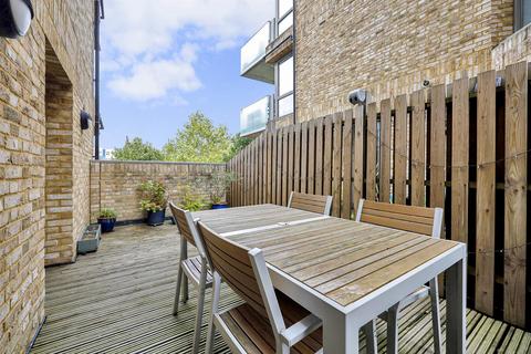 1 bedroom flat for sale, 89, Hilltop Avenue, London NW10