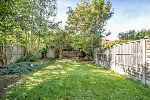 33 Orchard Way, Sutton, SM1 3QQ