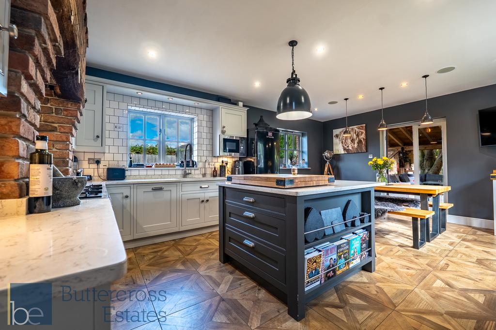 Kitchen Diner