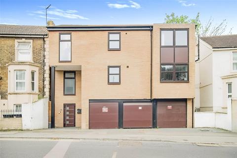 undefined, New House, Gravesend DA12
