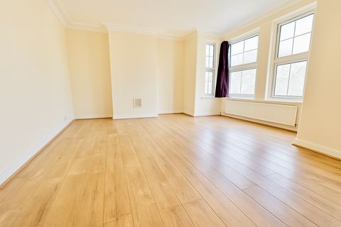 undefined, Bruce Grove, London N17