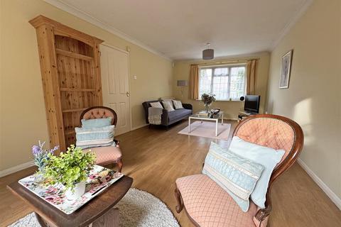 undefined, Godalming  *No Onward Chain*