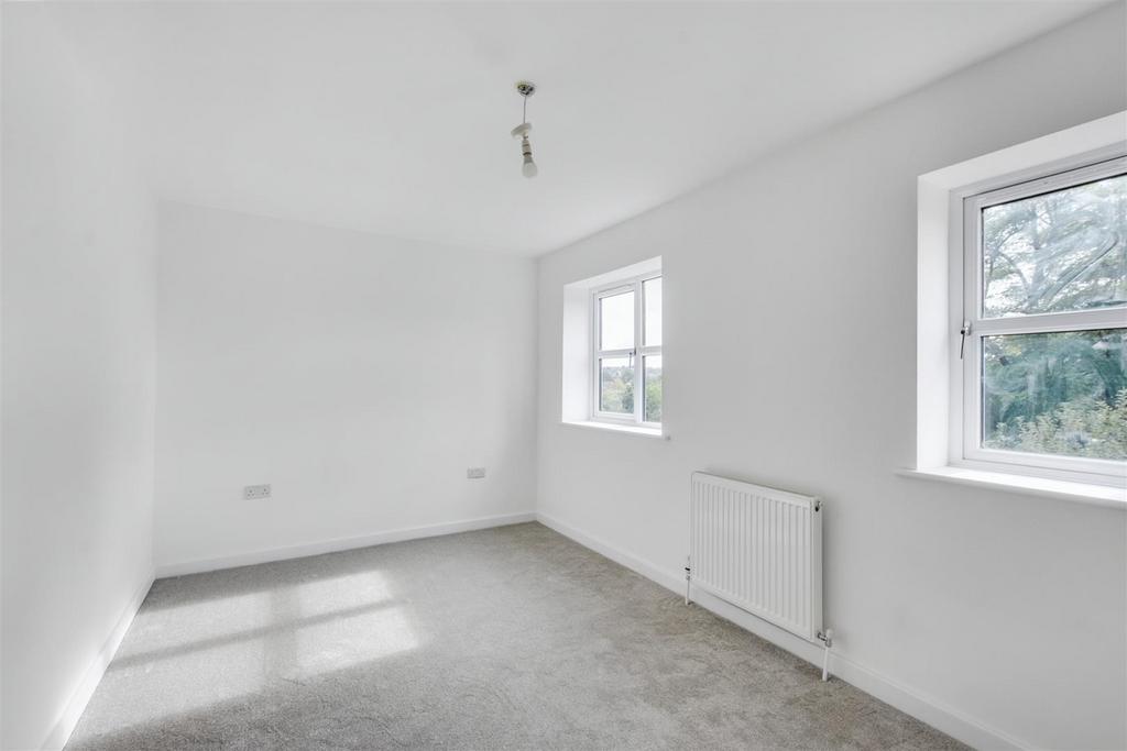 Bedroom 3 1.jpeg