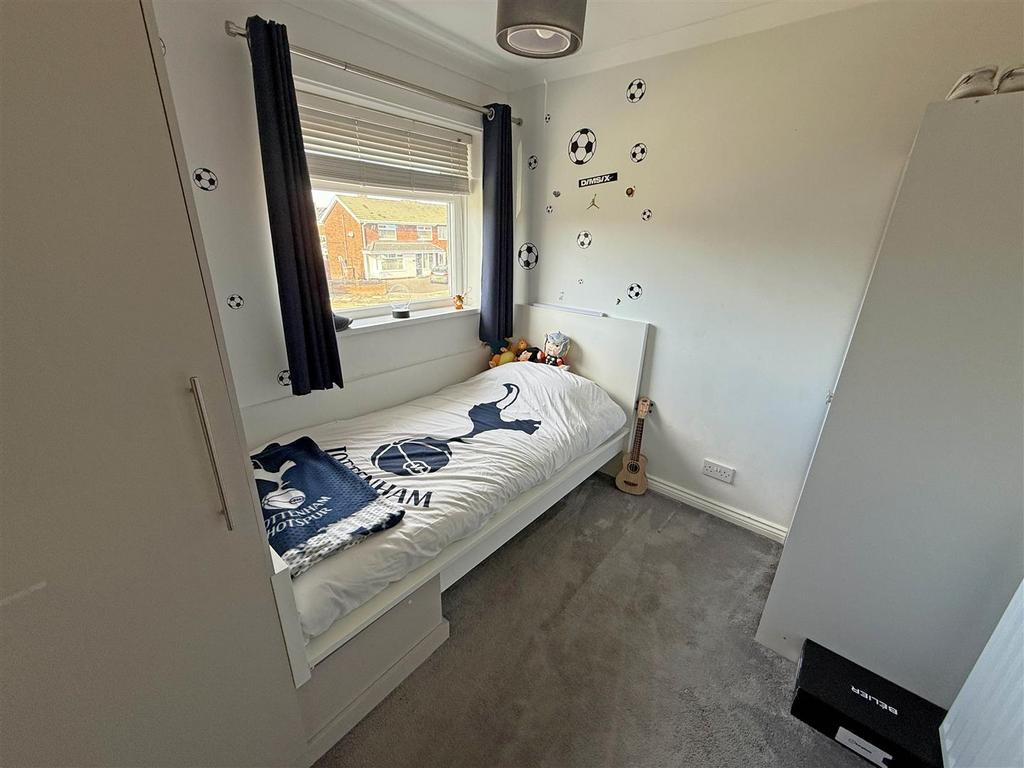 Bedroom 3.jpg
