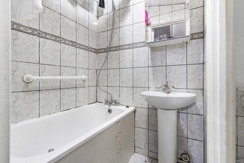 undefined, Furze Road, Thornton Heath, CR7
