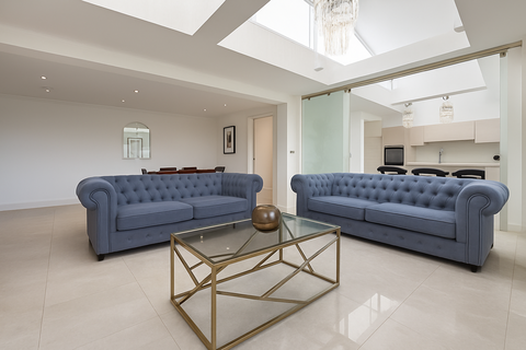 4 bedroom apartment to rent, York Terrace West, London NW1