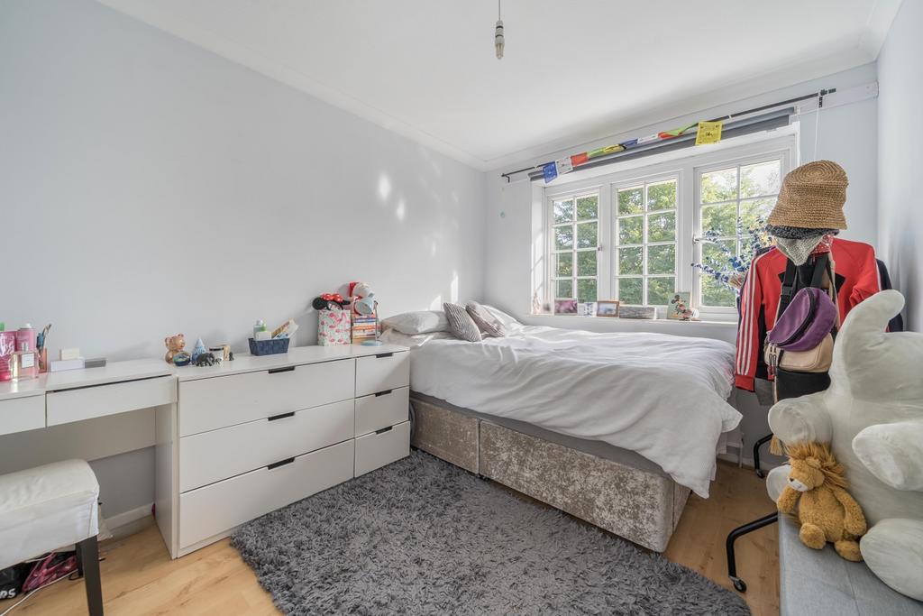 Bedroom2