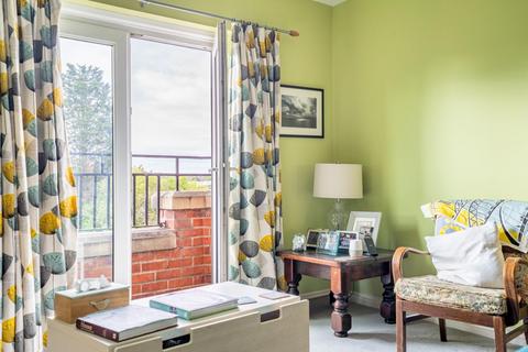 undefined, Little Hallfield Road, York