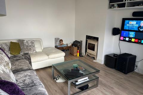undefined, Croydon CR0