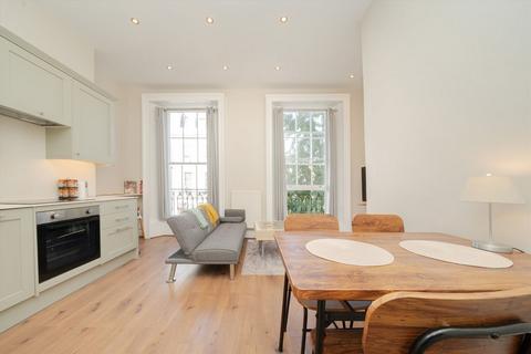 2 bedroom flat for sale, Warwick Way, London SW1V