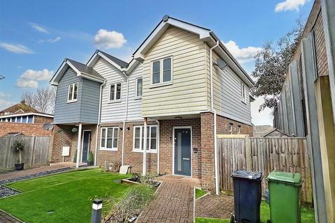 Fitzmaurice Mews, Eastbourne