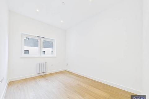 2 bedroom flat to rent, Heather Court, Progressive Close, Sidcup