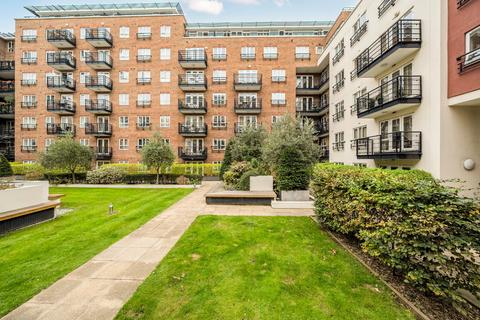3 bedroom flat to rent, Seven Kings Way, Kingston Upon Thames, Surrey, KT2