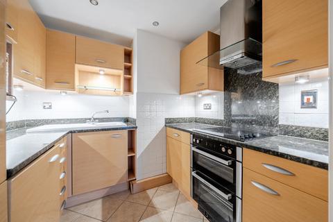 3 bedroom flat to rent, Seven Kings Way, Kingston Upon Thames, Surrey, KT2