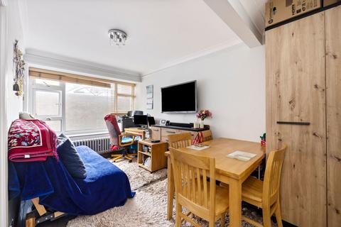 1 bedroom flat for sale, Kingsway, Hove BN3