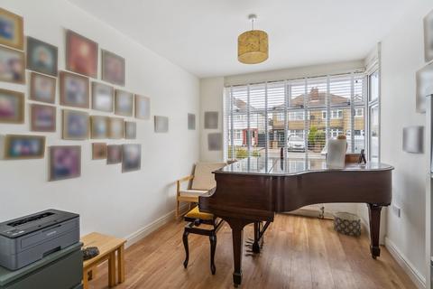 3 bedroom semi-detached house for sale, Malvern Way, Croxley Green, Rickmansworth, WD3