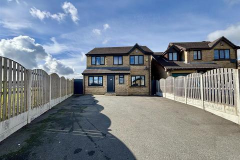Edale Grove, Bradford BD13