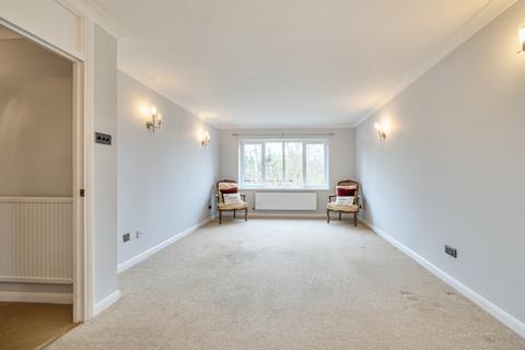 2 bedroom apartment for sale, Woodhouse Eaves, Northwood, Hertfordshire