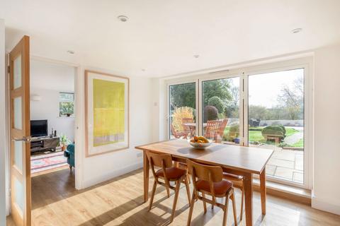 undefined, Chesham Road, Wigginton, Tring, Hertfordshire HP23