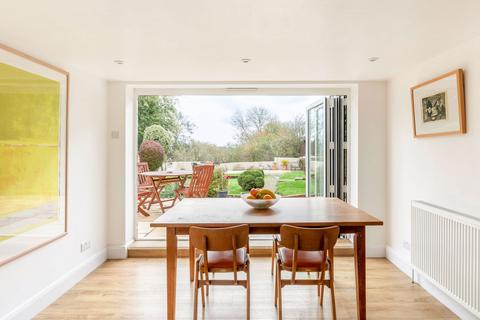 undefined, Chesham Road, Wigginton, Tring, Hertfordshire HP23