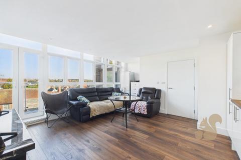 2 bedroom flat for sale, North Hill, Colchester