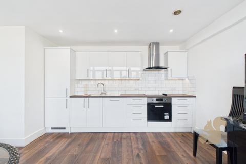 2 bedroom flat for sale, North Hill, Colchester