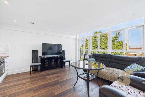 2 bedroom flat for sale, North Hill, Colchester