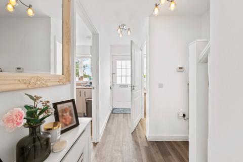 undefined, Poppins Close, Walton-on-Thames, KT12